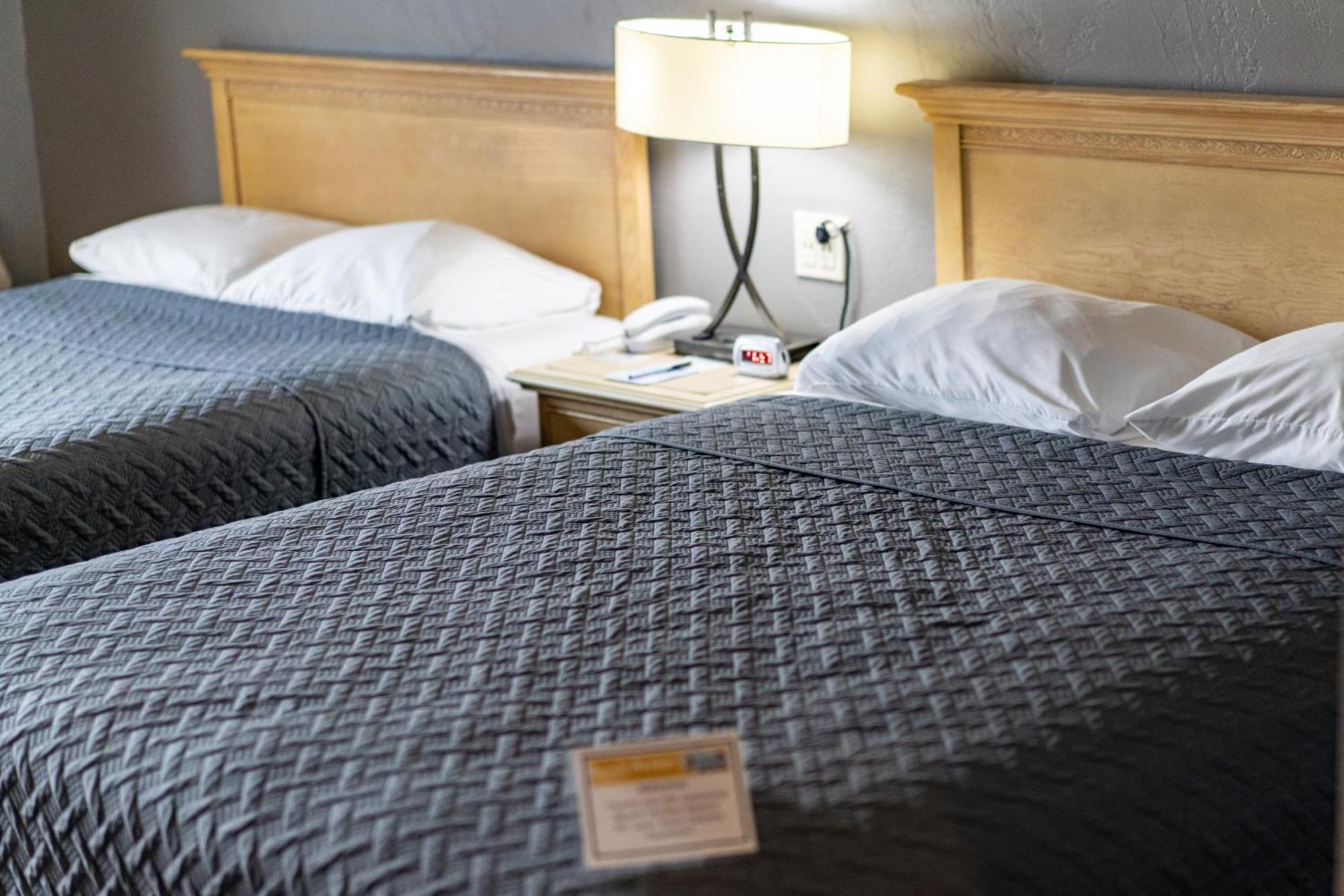 Beach Harbor Resort Sturgeon Bay Room photo