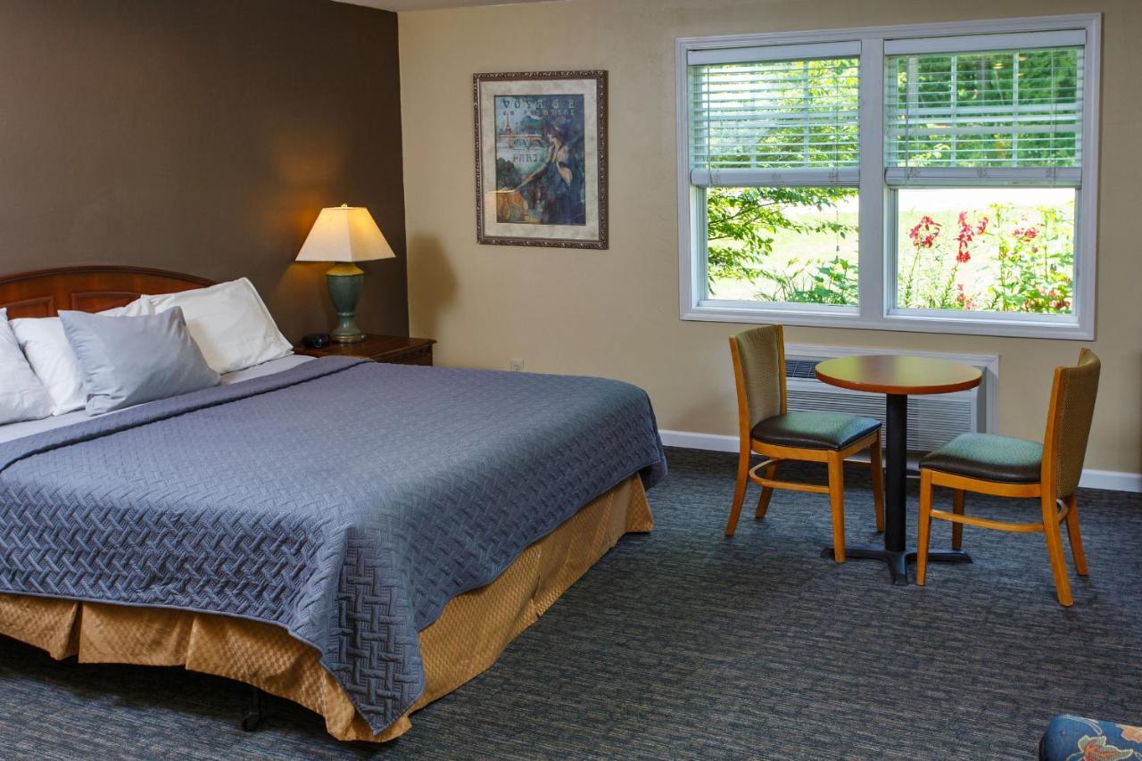 Beach Harbor Resort Sturgeon Bay Exterior photo